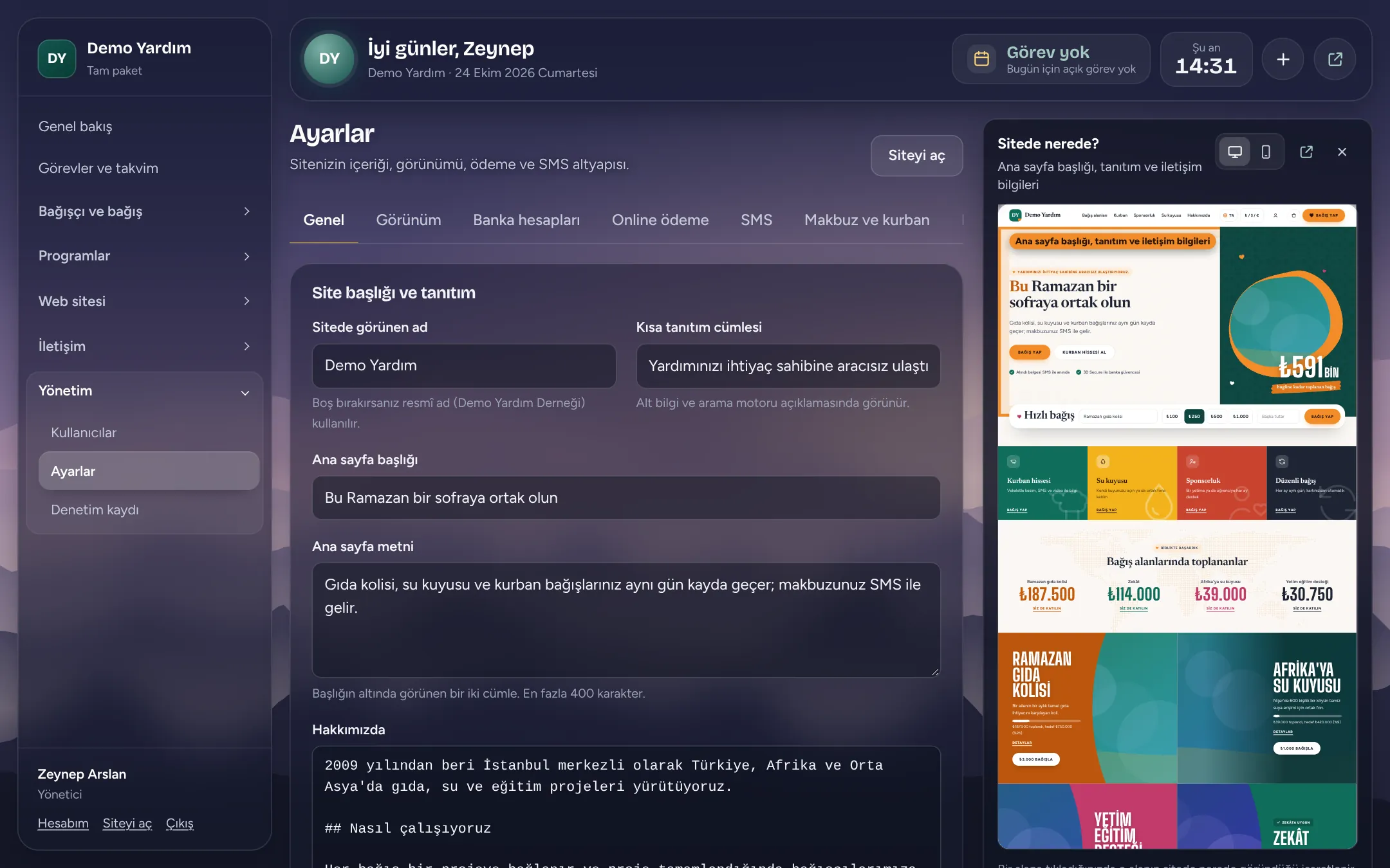 Site ayarları ekranı ve sağda sitenin canlı önizlemesi; düzenlenen bölüm işaretli